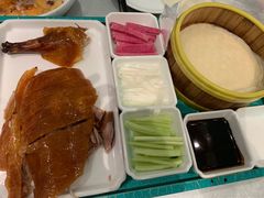 -姚姚酸菜鱼·金戈戈香港豉油鸡(喜荟城联名店)