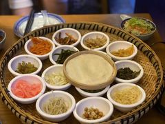 -包整·丝娃娃(一览甲秀楼风景店)