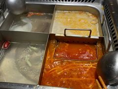 -海底捞火锅鲜切牛肉主题店(长寿路店)