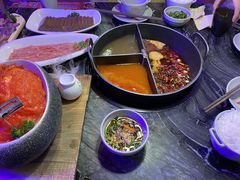 -热火朝天鲜切牛肉火锅(南强街巷店)