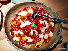 新派水煮鱼-青年公社烤鸭(滨湖银泰店)