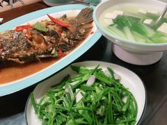 -阿鹏故事云南野生菌火锅(人民路店)