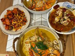 红油跳水美蛙-十面欢腾·海鲜面·台式Bistro(长乐路店)