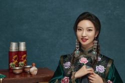 点击看大图 -苏雅影像蒙古婚纱摄影工作室