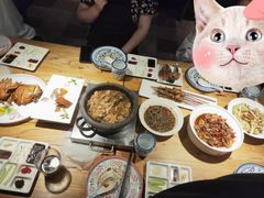 白洋淀石锅嘎鱼-小放牛炒菜馆(中山路乐汇城店)