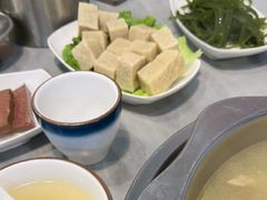 -光头药膳鸡(莱茵小镇店)