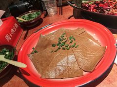 -周小明火锅(黑金冠社区店)