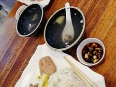 -姐妹鸭仔饭店(湾南路店)