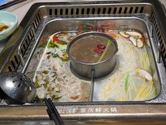 -巴渝瓦肆重庆鲜火锅(宝龙环湖店)