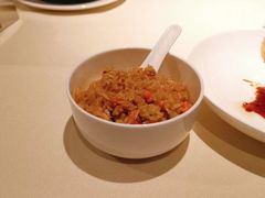 蟹黄煲仔饭-屋里厢上海菜馆