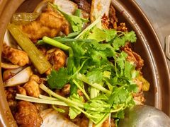 -胡须佬鸡煲四季火锅店(石厦西村直营店)