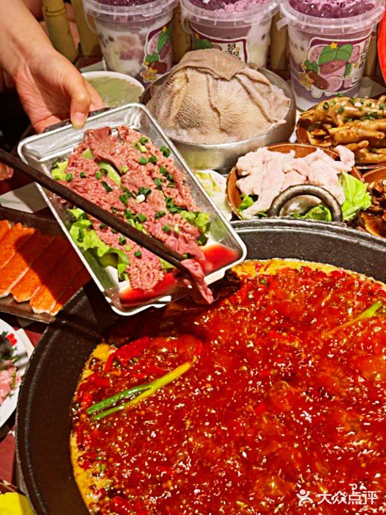 成都的 成都的 这家火锅好吃到无语…