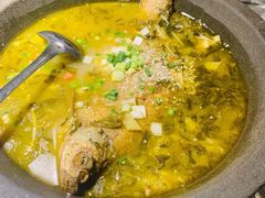-小凤庭·地道湖北菜武昌鱼·藕汤(38年黄鹤楼店)