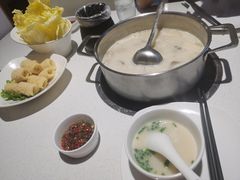 -煲王粤菜餐厅(中侨中心店)