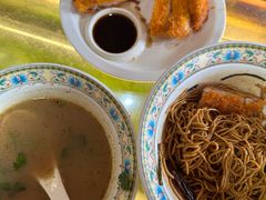 -金杨拉面王小吃面馆·牛三宝面·红烧牛肉粉