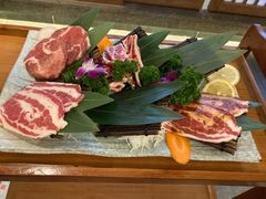 -明洞阿姨·韩式酱蟹烤肉·创意料理(三元桥店)