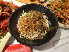 -巴厘龙虾·榜首油焖大虾(音乐学院·沿江酒馆店)