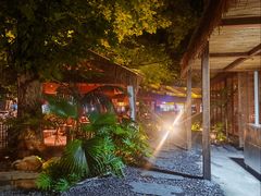 -二厨·吊桥小院·脆皮烧鸡公·本地农家菜(沿江西路店)