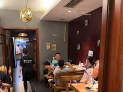 -万记麻辣烫国展总店