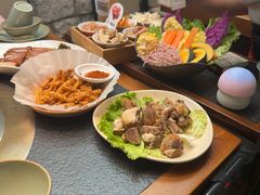 -菌自由丨野生菌火锅特色庭院餐厅(丽江古城店)