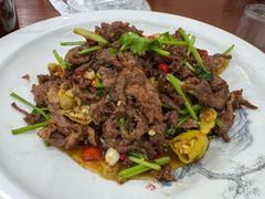 -湖南人家湘菜馆(镇江路店)