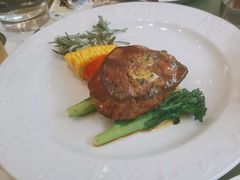 -西语·炭烧牛排(卓越中寰店)