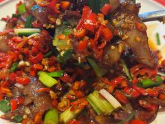 -有红鸡毛店·川菜(建设路店)