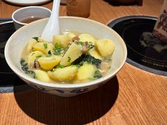 -吃饭皇帝大土家民族菜(荟聚店)