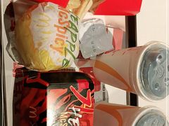 -麦当劳(水坑尾街店)