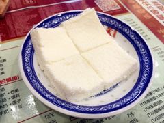 -赵记传承特色牛奶甜品(泉城广场店)