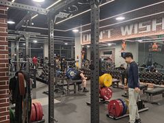 -加伍磅精英训练中心