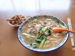 -邱芳粉店(迎宾大道旗舰店)
