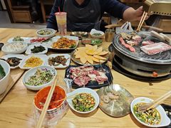 -青瓦餐厅·生鱼片·韩园烤肉(西塔店)