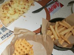 -必胜客(阿罗海店)