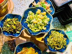 五朵金花-慢丽江·云南野生菌土鸡锅(付家庄店)