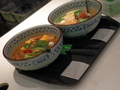 -蒙自源米线大王(东站店)