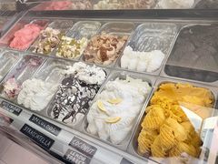 -Lolita's Gelato