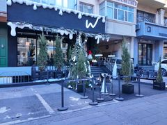-W COLLECTIVE  DESSERT SHOP