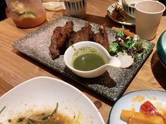 -泰堤坊(淡水体育馆店)