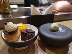 -丽思卡尔顿·炙焰·铁板烧餐厅