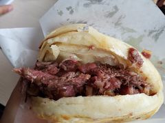 -闫家驴肉老店(华电一校店)
