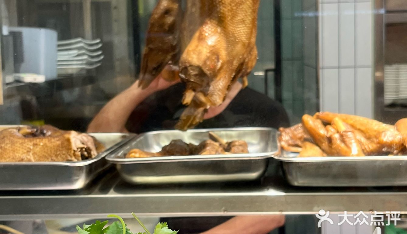 在杭州！潮汕美食会惩罚每一个晚睡的人…