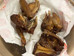 -郑猛记石岐鸽主题餐厅(长江店)