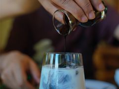 -Chom Cafe and Restaurant