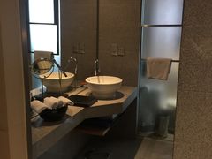 -广州卡丽酒店(大金钟路地铁站店)