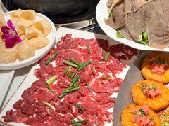 -贵府酸汤牛肉火锅·贵州老字号(飞山街店)
