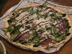 黑松露火腿菌菇芝士薄饼-Blac+Blac(中海环宇荟店)