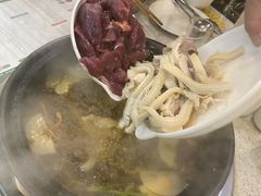-蜀皇·菌汤鲜黄牛肉汤锅(宽窄巷子店)