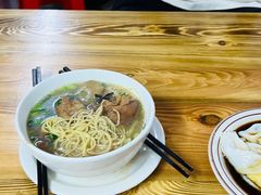 -河记肠粉店