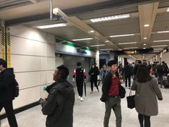 -全家便利店(上海南站站店)